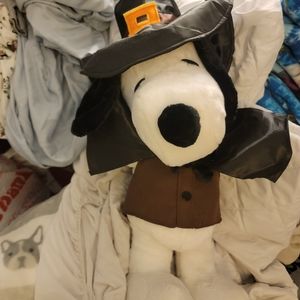Pilgrim Snoopy Plush